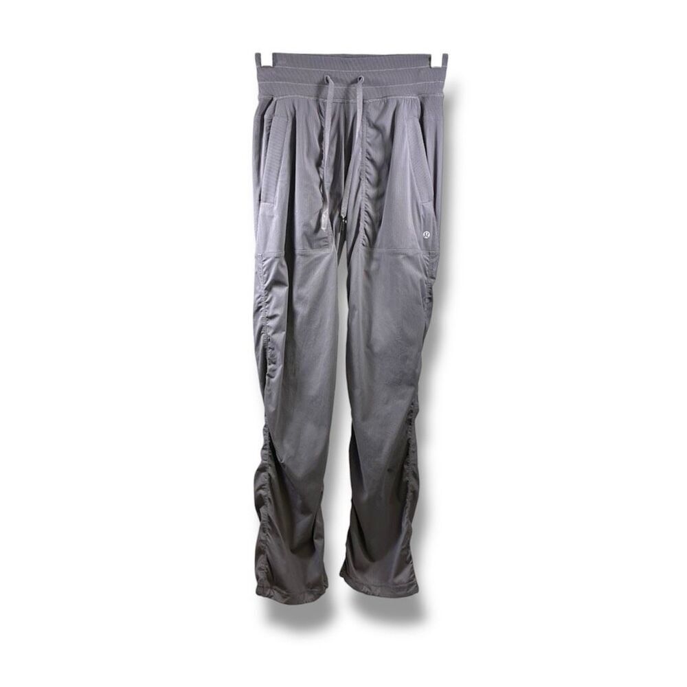 Lululemon Dance Studio Pants in Gray Shadow Size 2